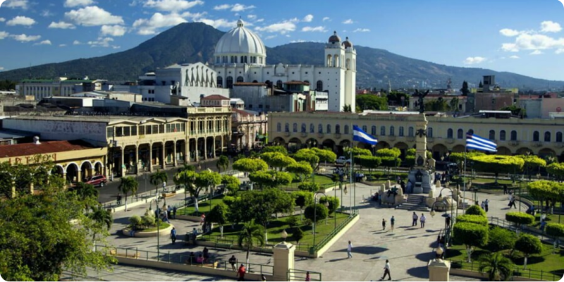 IMF "엘살바도르, BTC 추가 매입 중단 정책 합의"...이행 여부는 불투명