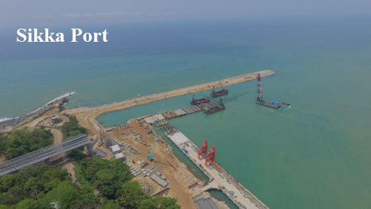 이란 원유 실은 유조선 2척, 7년 만에 인도 항구 도착